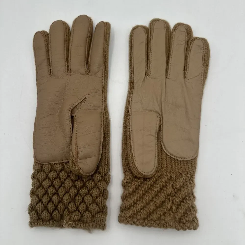 Vintage Knitted Cable Vinyl Tan Gloves